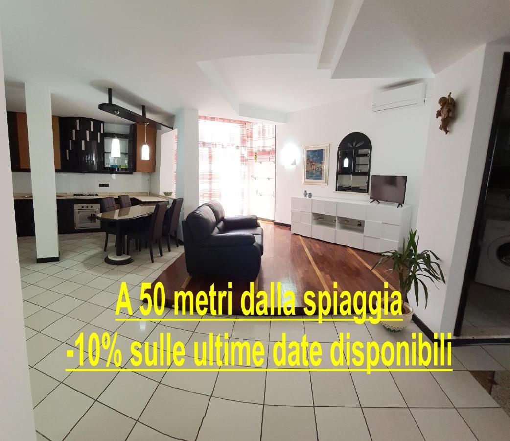 Clodia Beach One Sottomarina Exterior foto